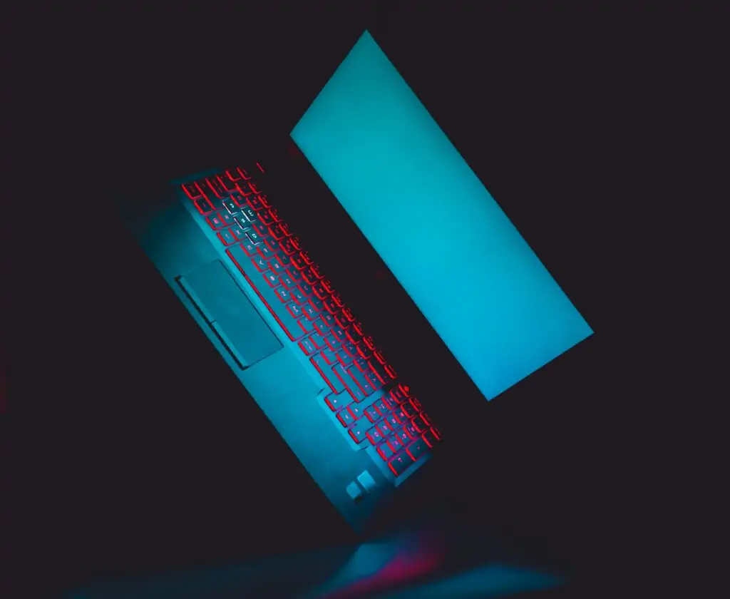tamas-pap-b5eFgQ_LCAo-unsplash